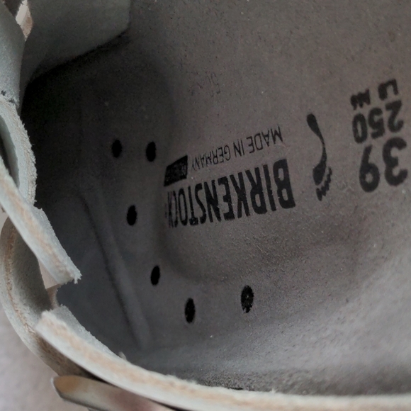 Birkenstock Boston clog (sz 39) - Picture 5 of 17